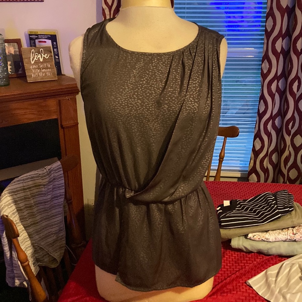Women’s dress top size medium